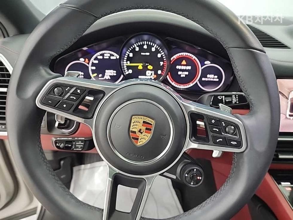 Porsche Cayenne(9Y0)3.0 E-Hybrid Coupe Стандартен - 9