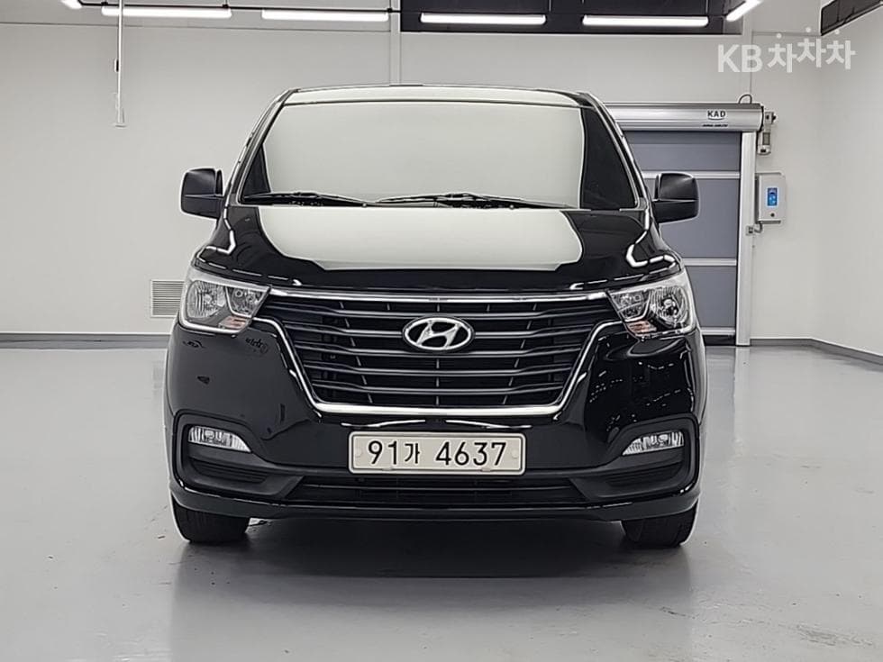 Hyundai The New (facelift) 그랜드 Star렉스Van 5-seater Modern - 2