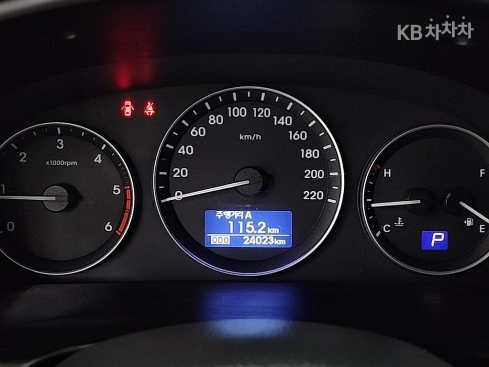 Hyundai The New (facelift) 그랜드 Star렉스Van 5-seater Modern - 6