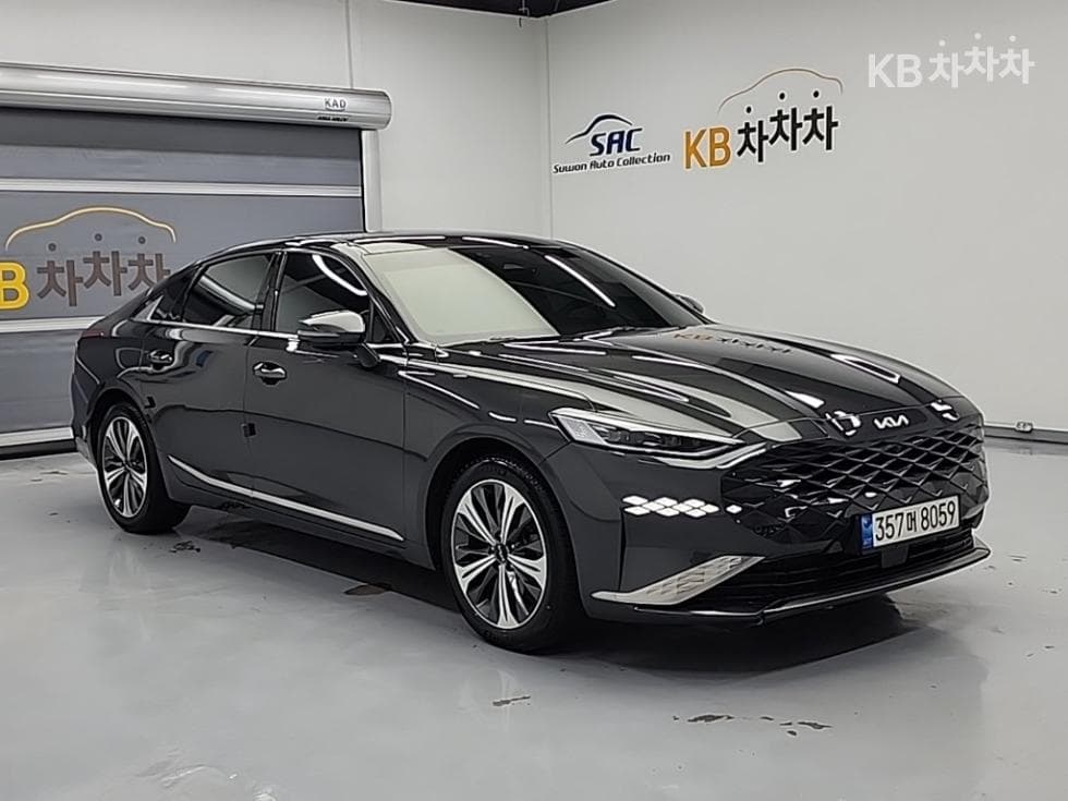 Kia K8 Hybrid1.6 Turbo Signature - 4
