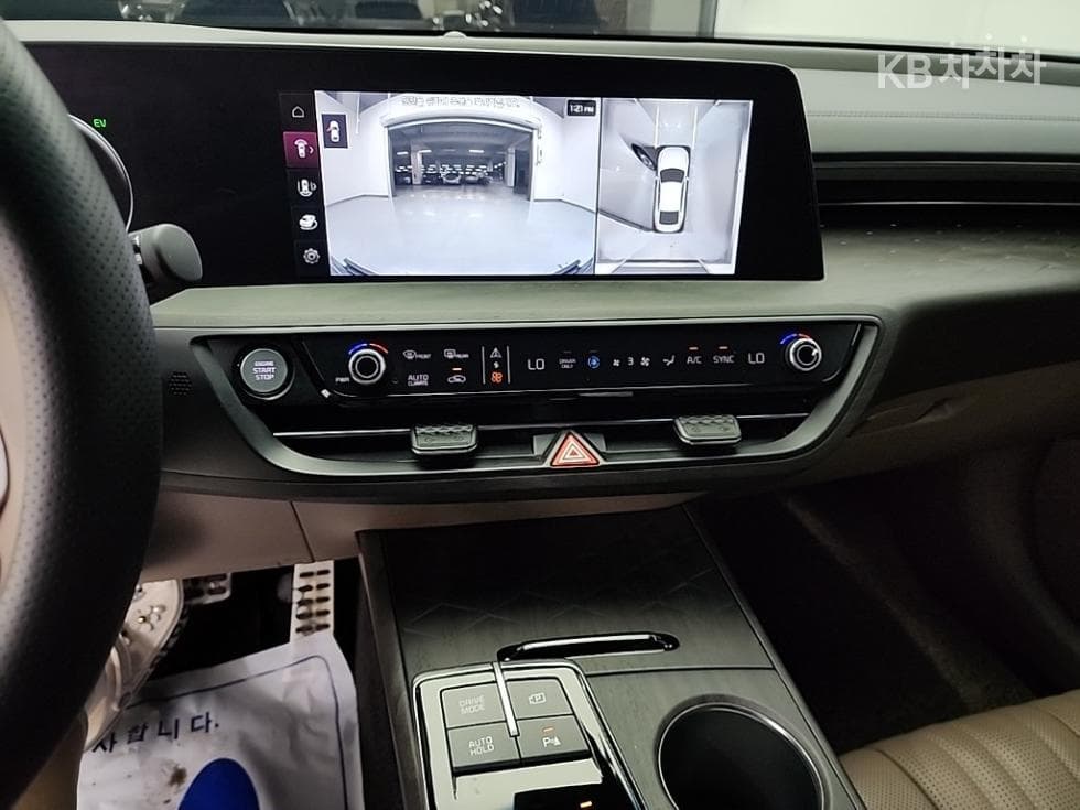 Kia K8 Hybrid1.6 Turbo Signature - 10
