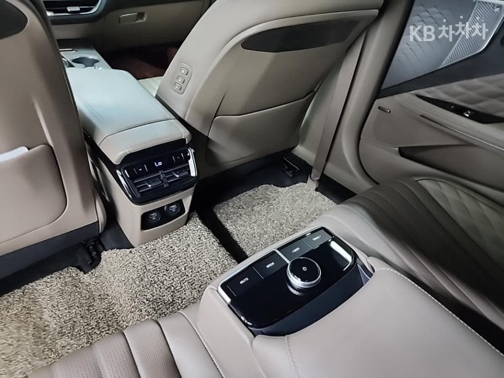 Kia K8 Hybrid1.6 Turbo Signature - 13