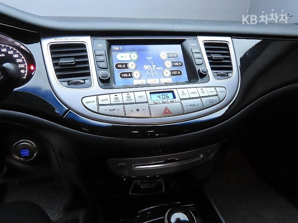 Hyundai GenesisBH330 LUXURY Standard - 16