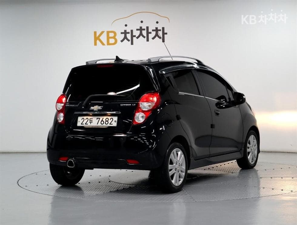 GM Korea Chevrolet SparkSpark S LT - 2