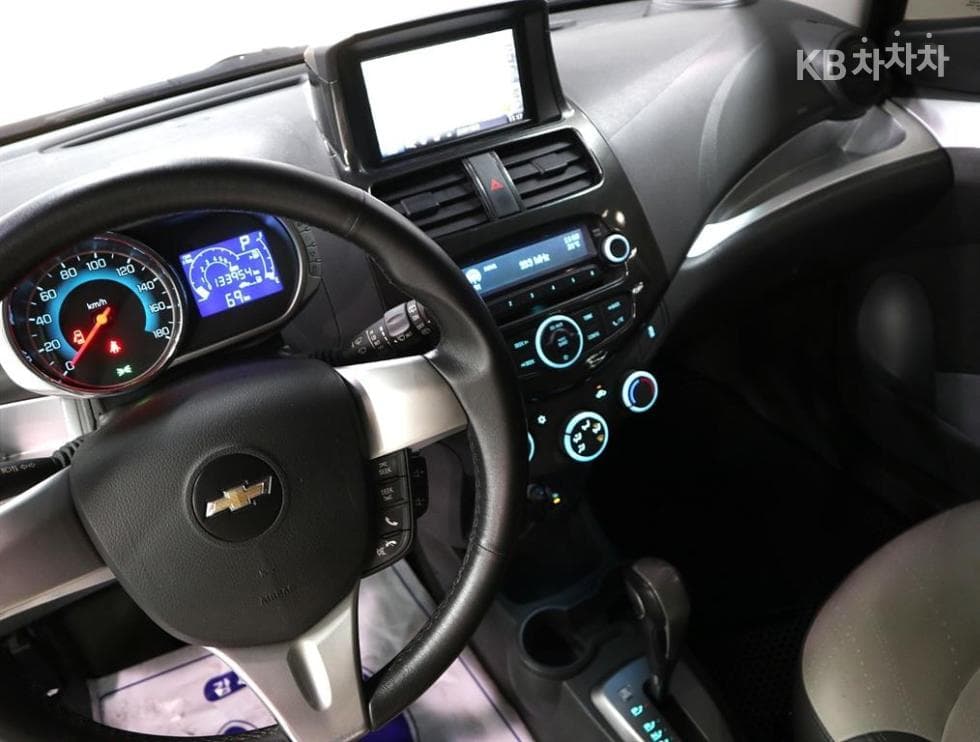 GM Korea Chevrolet SparkSpark S LT - 10