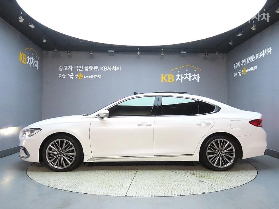 Hyundai Grandeur (Azera)IG3.3 셀러브리티 - 5
