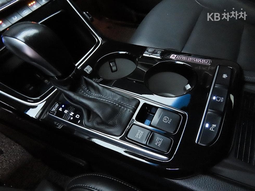Hyundai Grandeur (Azera)IG3.3 셀러브리티 - 9