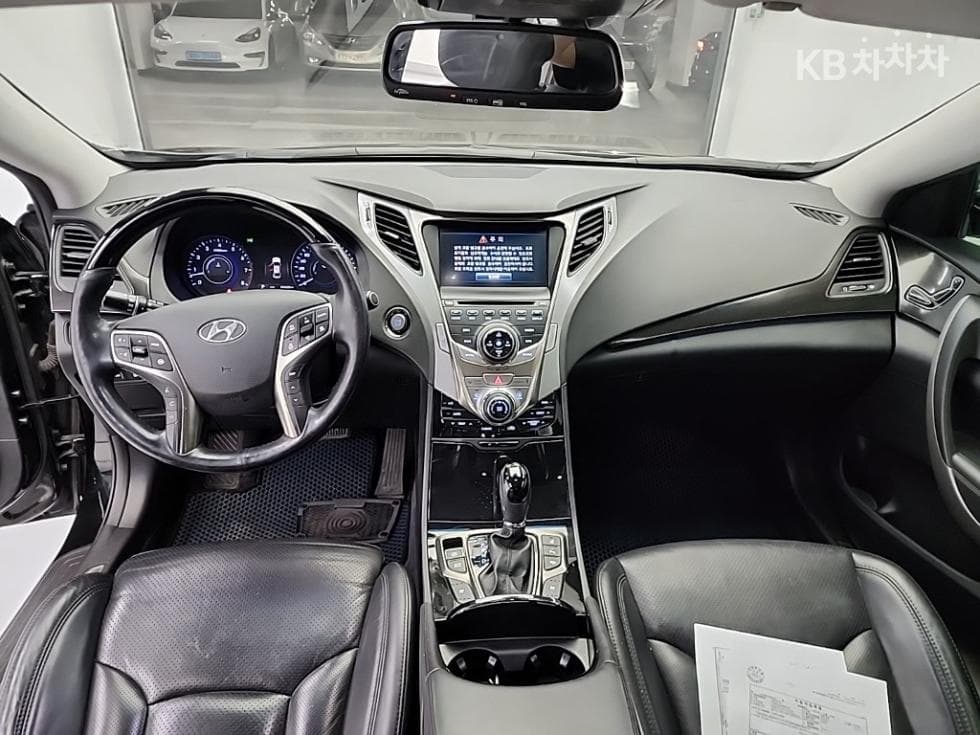Hyundai Grandeur (Azera)HGHG300 로얄 - 7