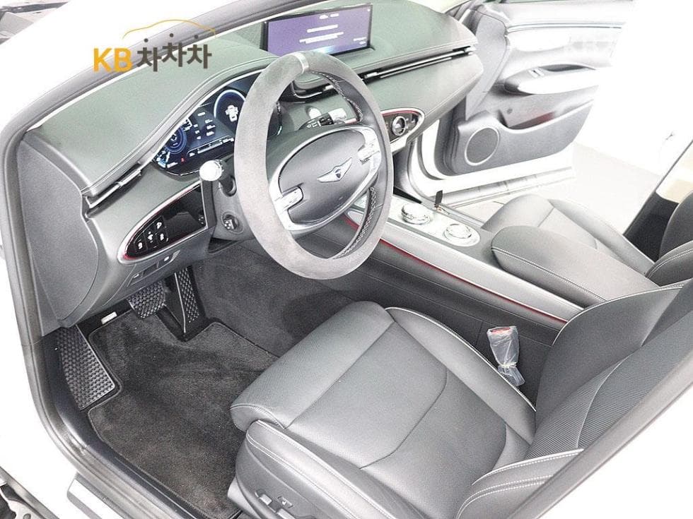 Дженезис GV70Бензин 2.5T 2WD - 16