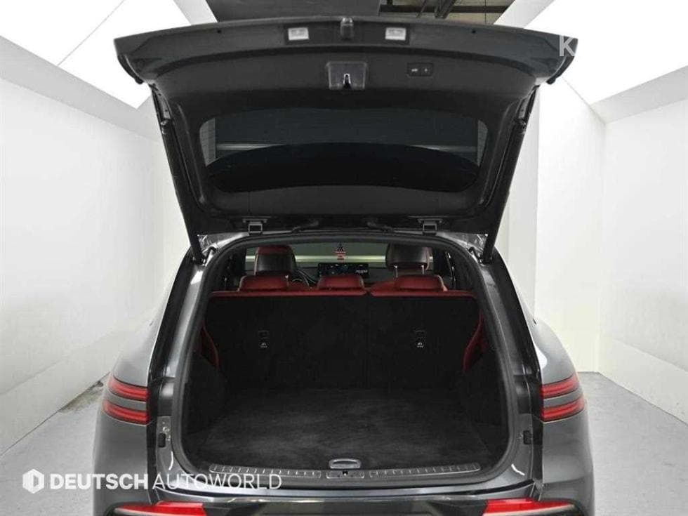 Дженезис GV70Бензин 2.5T 스포츠패키지 AWD - 19