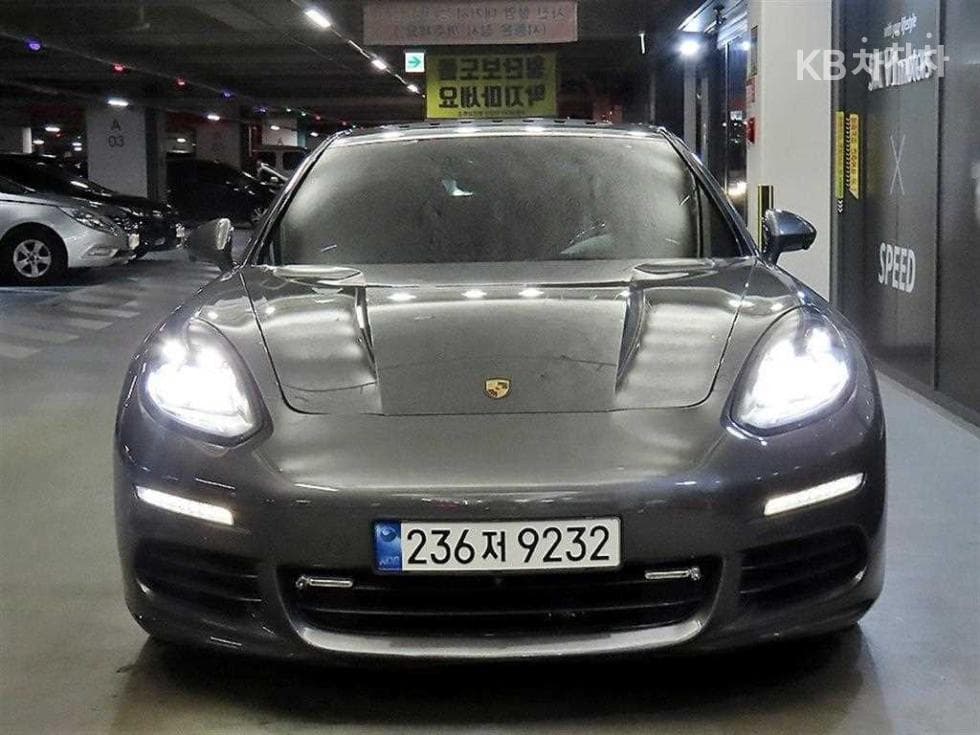 Porsche 파나메라3.0 Дизел 970 플래티넘에디션 - 2