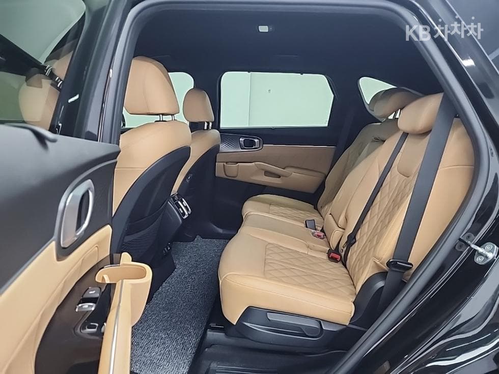 Киа The New (фейслифт) Sorento MQ42.2 Дизел AWD Signature - 12