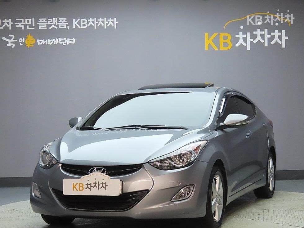 Hyundai Avante (Elantra)MD M16 GDi PREMIER - Image 1