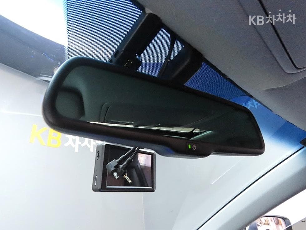 Hyundai Avante (Elantra)MDM16 GDi PREMIER - 15