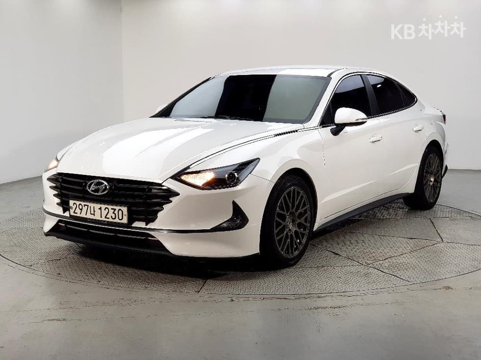 Hyundai Sonata (DN8)2.0 LPG Rental car Smart - 2