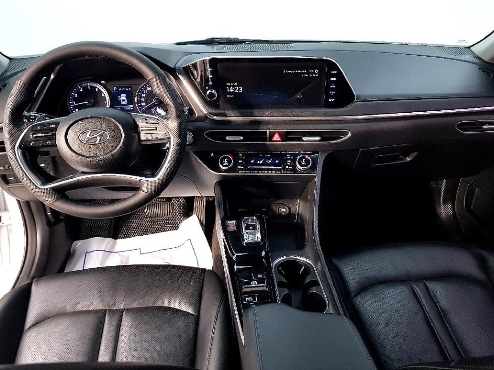 Hyundai Sonata (DN8)2.0 LPG Rental car Smart - 9
