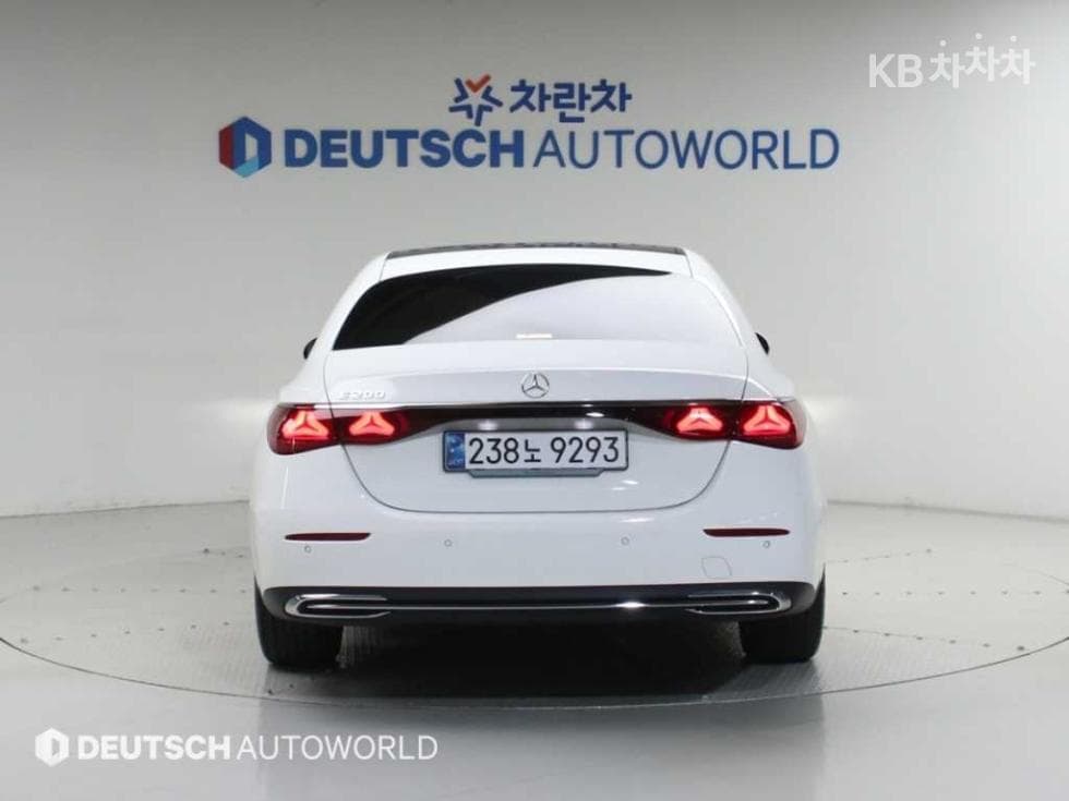 Mercedes-Benz E-클래스 (W214)E200 Avantgrade - 4