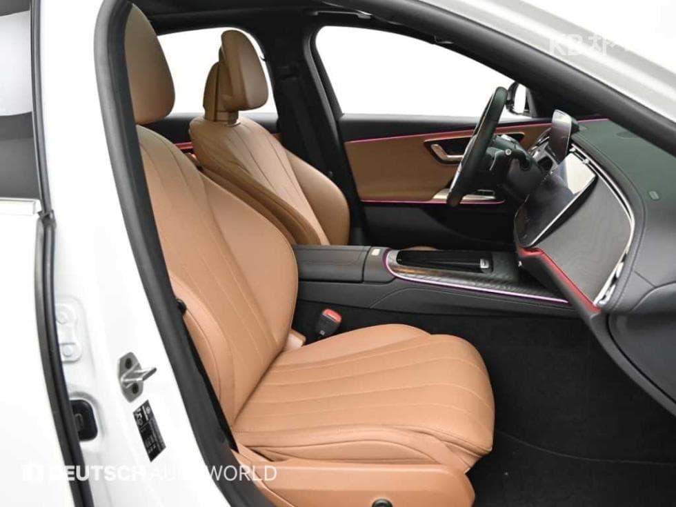 Mercedes-Benz E-클래스 (W214)E200 Avantgrade - 10