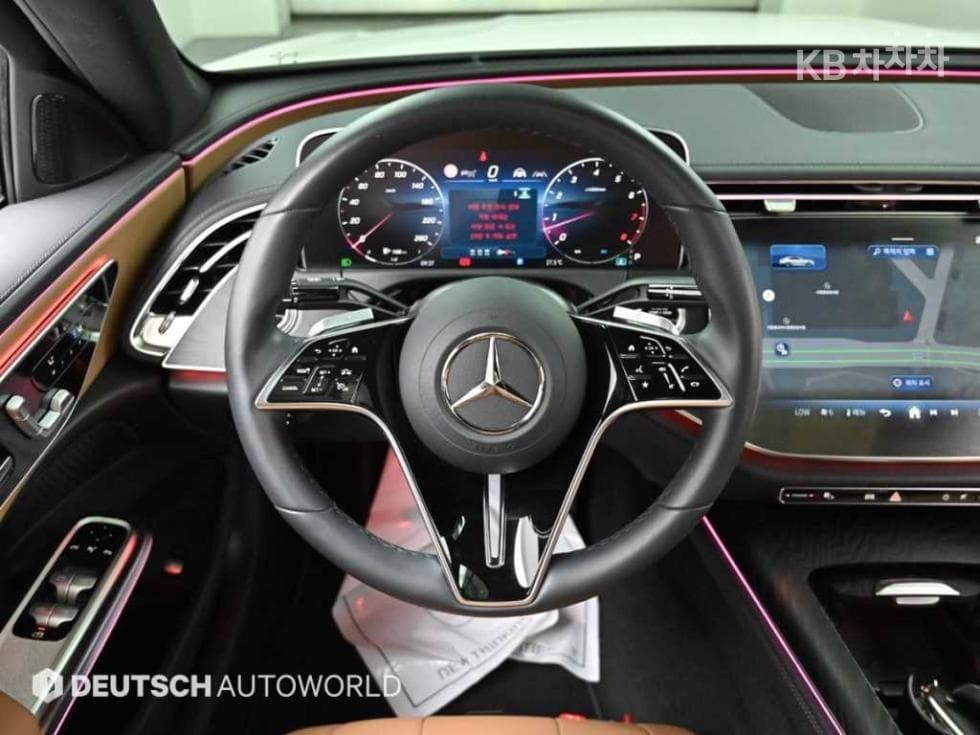 Mercedes-Benz E-클래스 (W214)E200 Avantgrade - 13