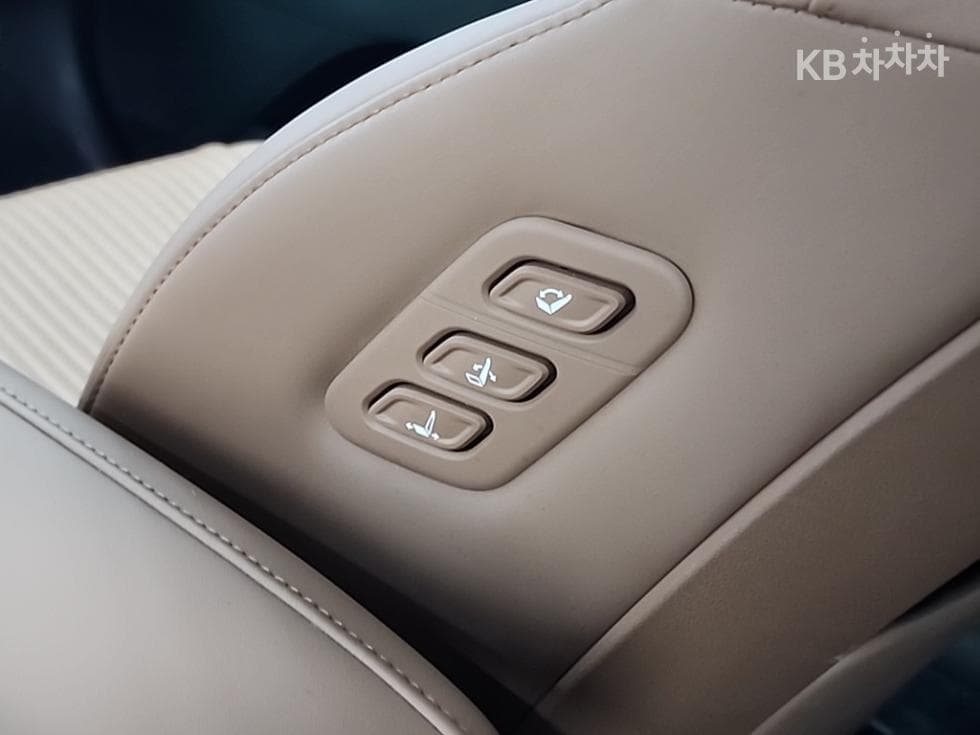 Hyundai The All New Grandeur (Azera)3.5 Gasoline 2WD Calligraphy - 13