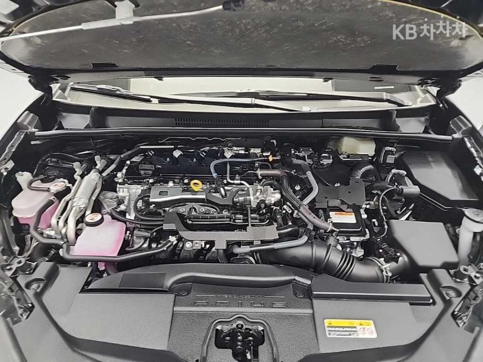 Toyota Prius(XW60)2.0 PHEV XSE - 5