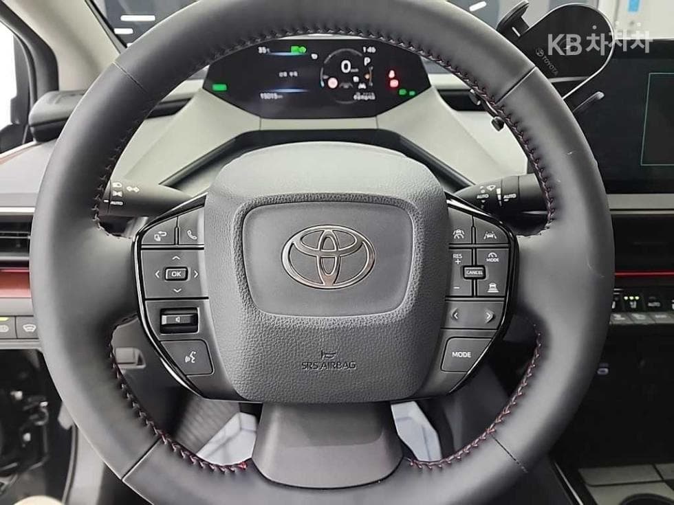 Toyota Prius(XW60)2.0 PHEV XSE - 9