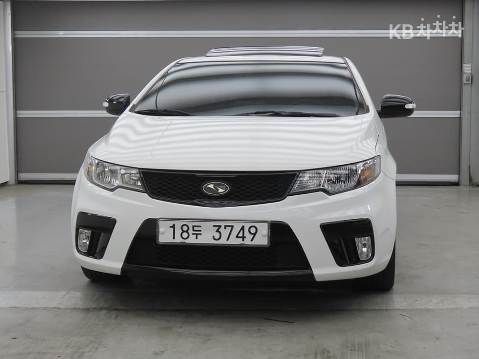 Kia Forte 쿱2.0 KOUP High-end Type - 2