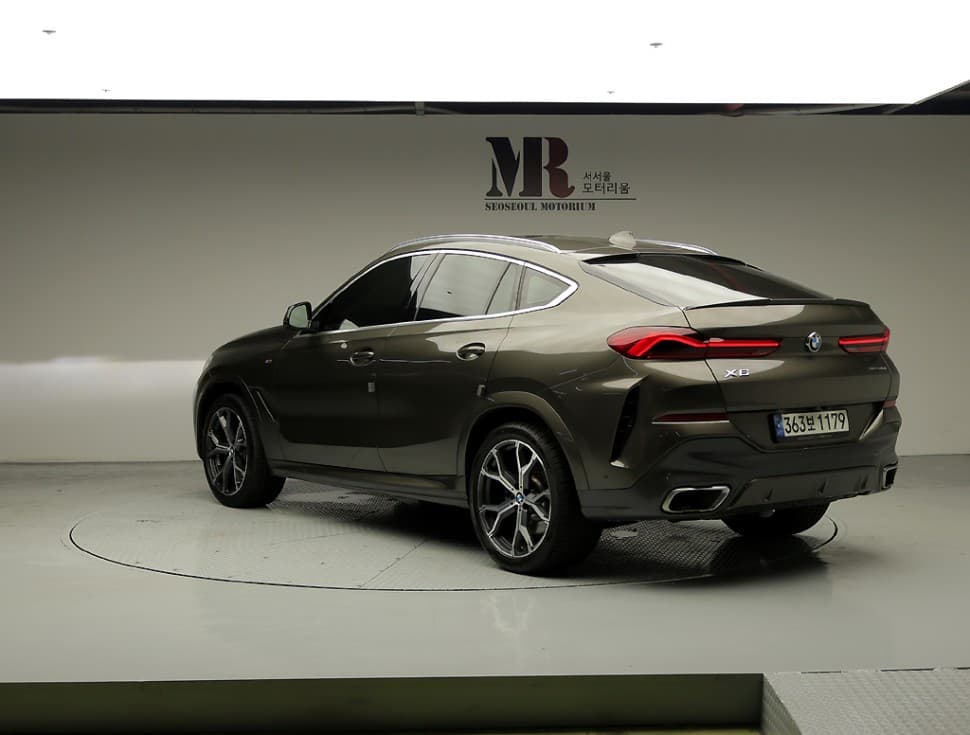 BMW X6(G06)xDrive 40i M Sport Package - 4