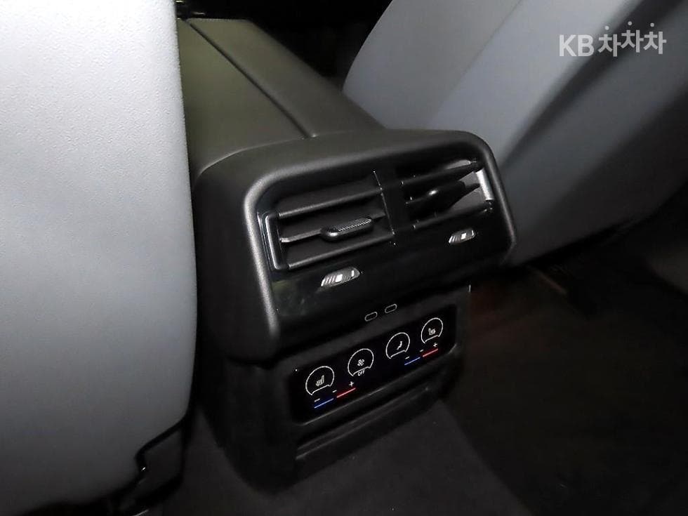 Mercedes-Benz GLS (X167)GLS580 4Matic Стандартен - 14