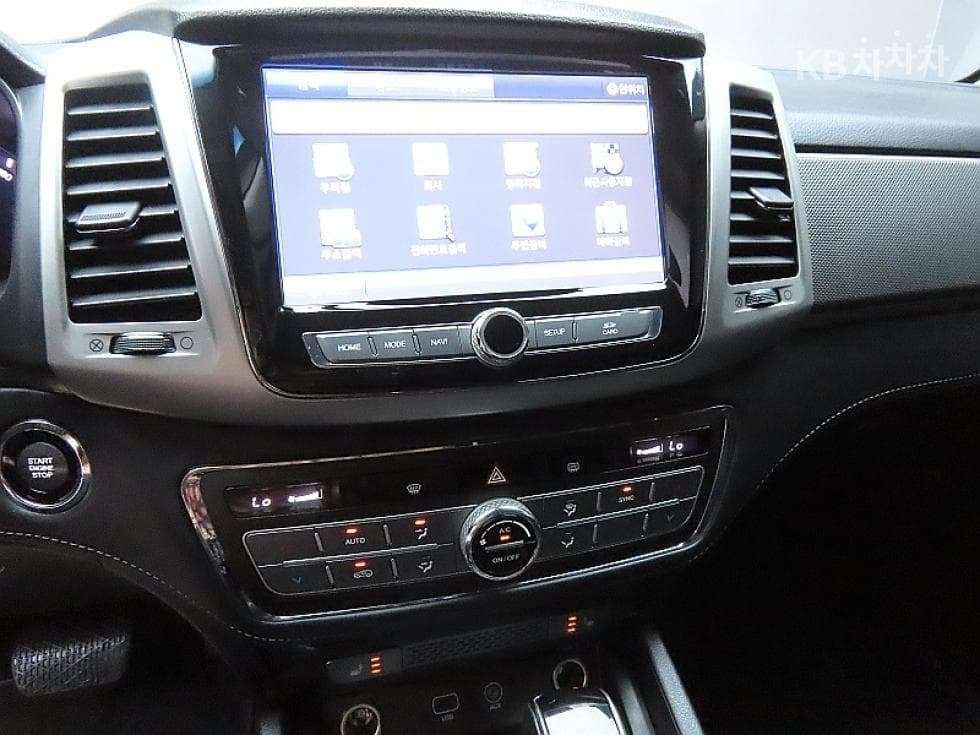 КейДжи Мобилити Rexton 스포츠2.2 4x4 Престиж - 16