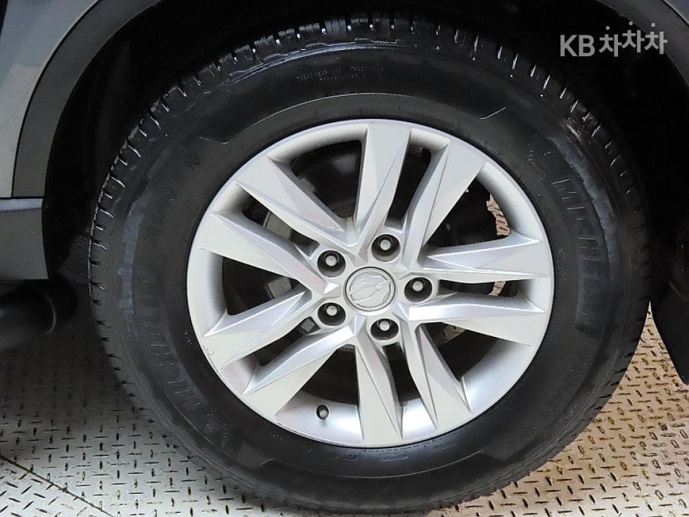 КейДжи Мобилити Rexton 스포츠2.2 4x4 Престиж - 20