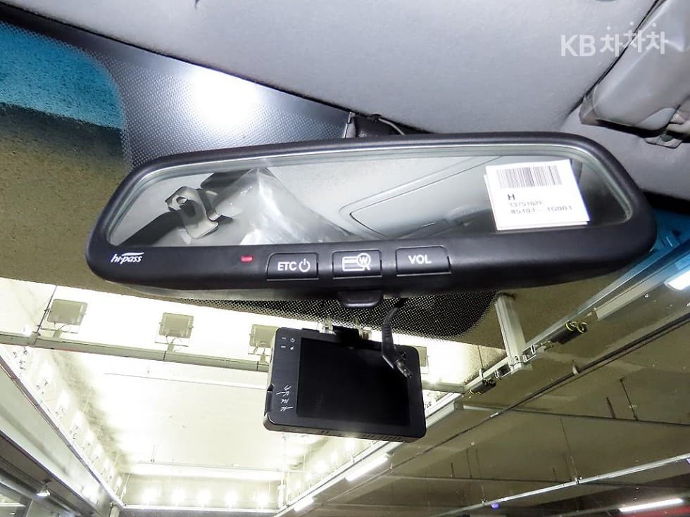 Киа The New (фейслифт) Бонго 3 (лек)1 тон Королевска кабина Удължено междуосие 2WD GLS - 15