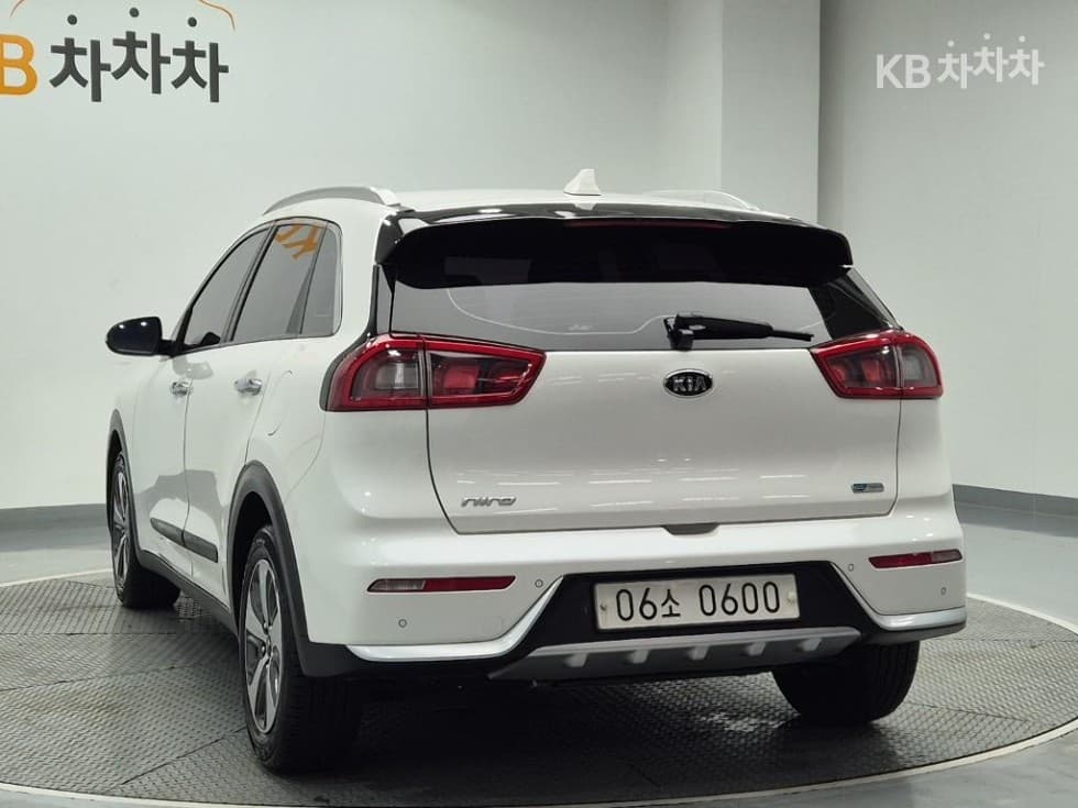 Kia Niro1.6 Prestige - 2