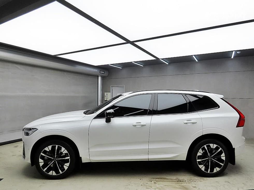 Volvo XC60 Второ поколениеB5 Ultra - 4