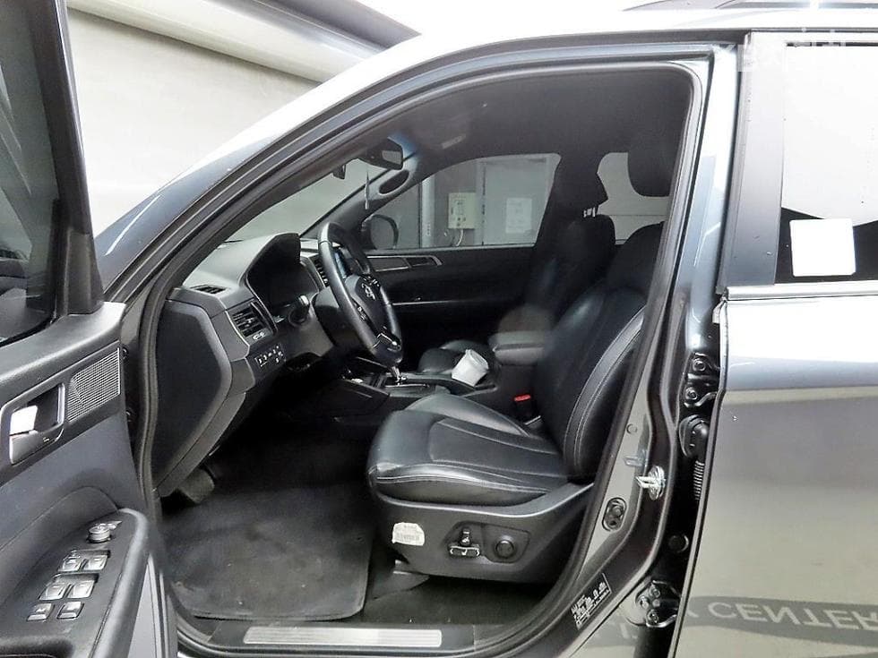 KG Mobility The New (facelift) Rexton Sports Khan2.2 4WD Prestige - 5