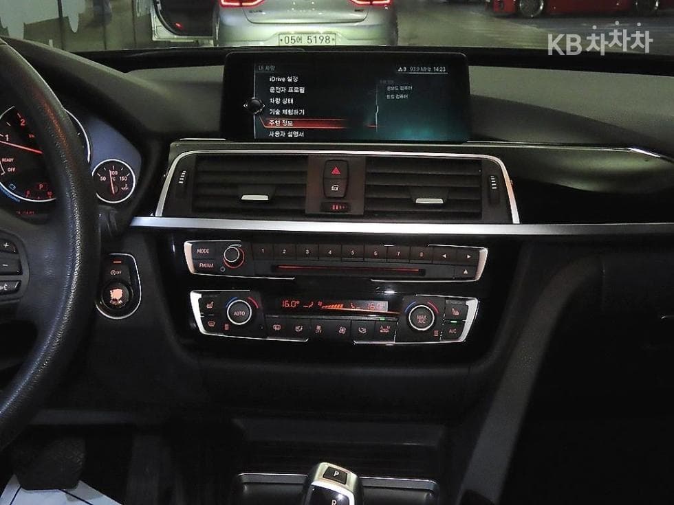 BMW Gran Turismo3 Серия GT 320d F34 - 11