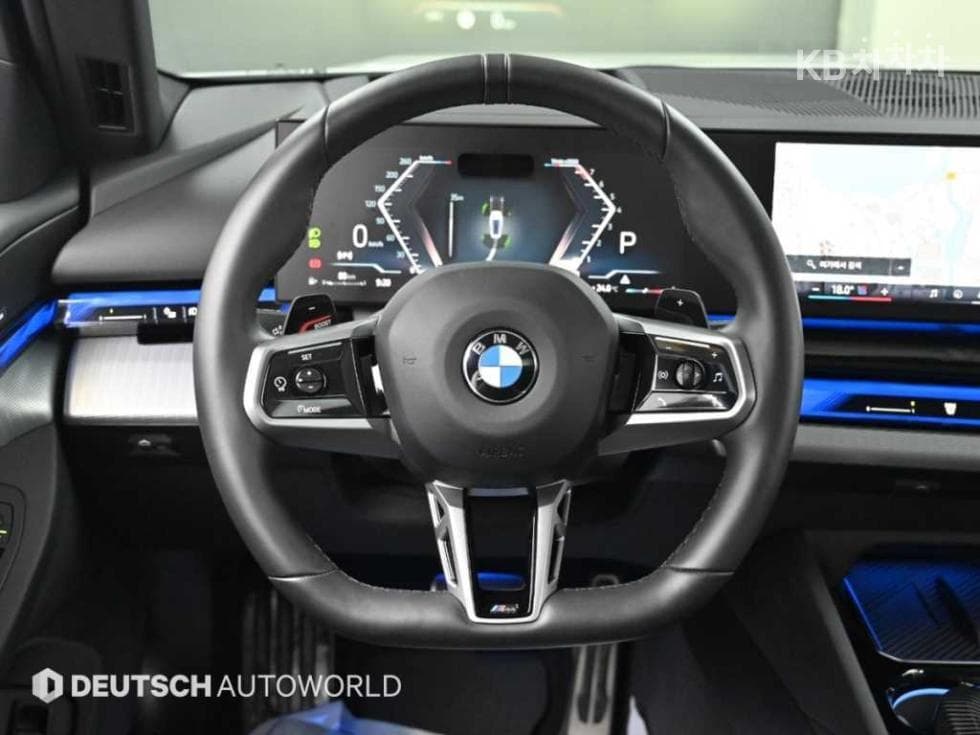 BMW Нов5 Серия(G60)520i M Sport - 13