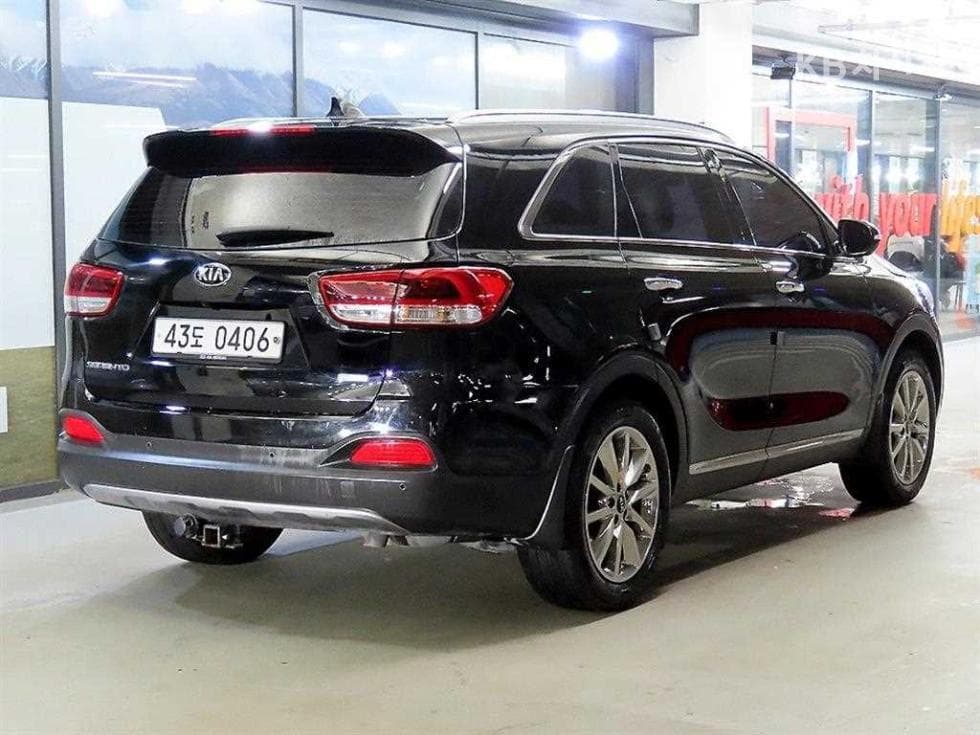 Киа All NewSorentoДизел 2.2 2WD Noblesse Специал (специален признак/издание) - 4