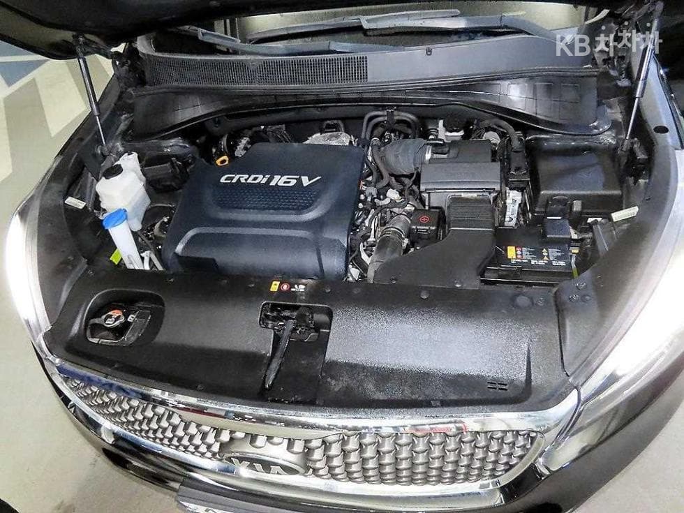 Киа All NewSorentoДизел 2.2 2WD Noblesse Специал (специален признак/издание) - 19