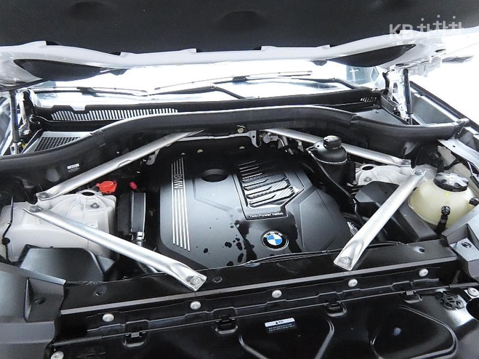 BMW X5 (G05)xDrive 40i M Sport - 7
