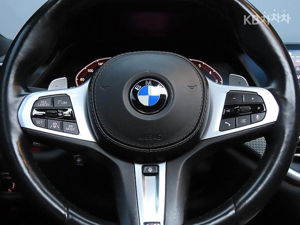 BMW X5 (G05)xDrive 40i M Sport - 17