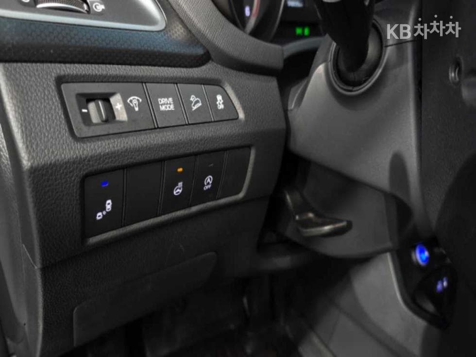 Хюндай Санта Фе The PrimeДизел Хонда R-двигател 2.0 дизел 2WD 5-местен Стойност Плюс - 12