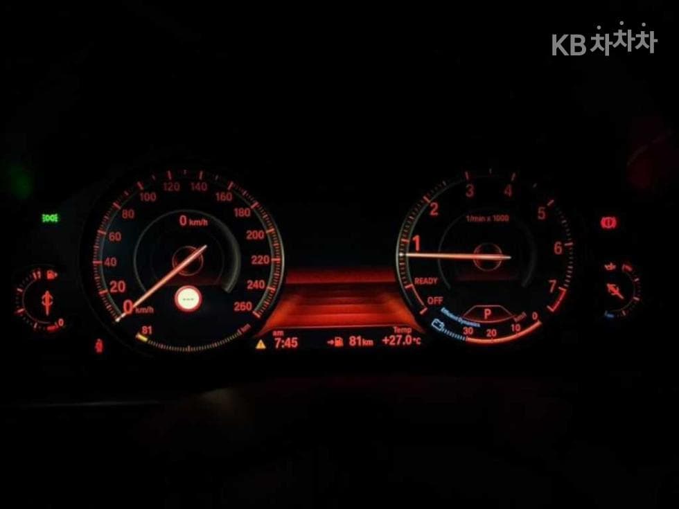 BMW Нов3 Серия330i F30 쉐도우 에디션 - 9