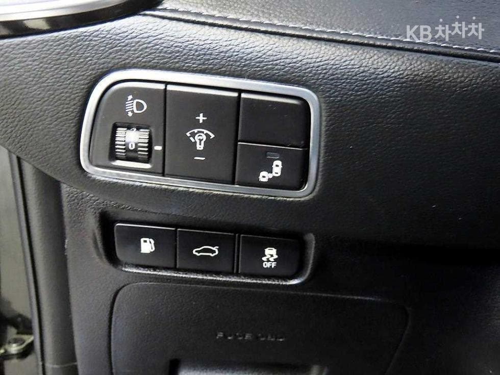 Хюндай Grandeur (Azera)IGДизел 2.2 Premium Стандартен - 14