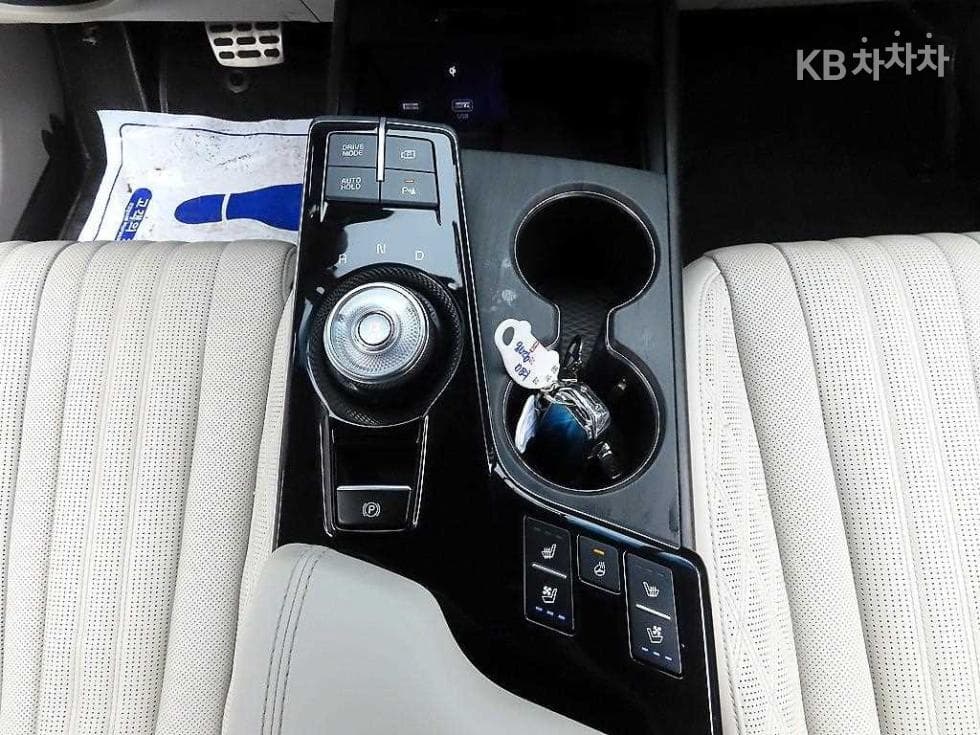 Киа K8 Хибрид1.6 Турбо Signature - 10