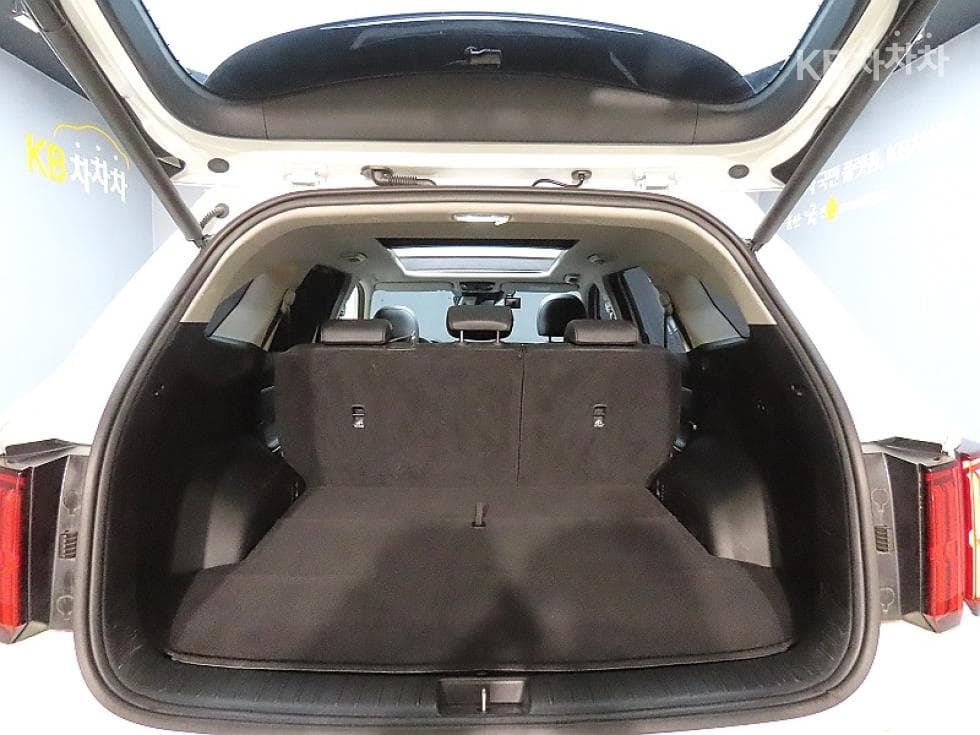 Киа Sorento 4-то поколение2.2 Дизел 2WD Noblesse - 19
