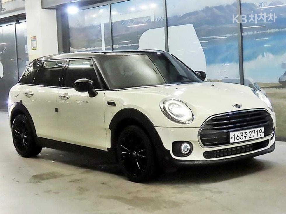 Мини 클럽맨 Второ поколение 1.5 Cooper High Trim - Image 1