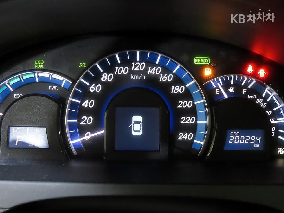 Toyota Нов Camry2.5L хибрид XLE - 9