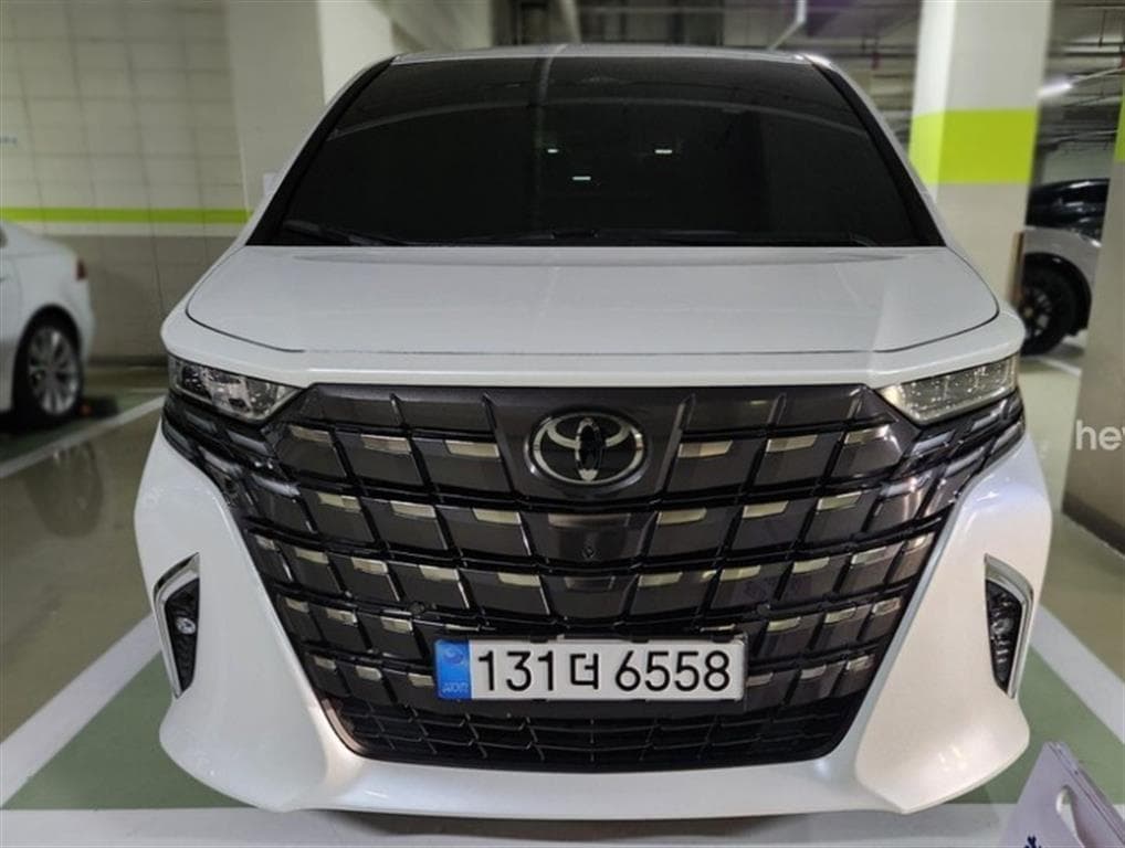 Toyota ALPHARD(AH30) 2.5 HEV AWD Стандартен - Image 1