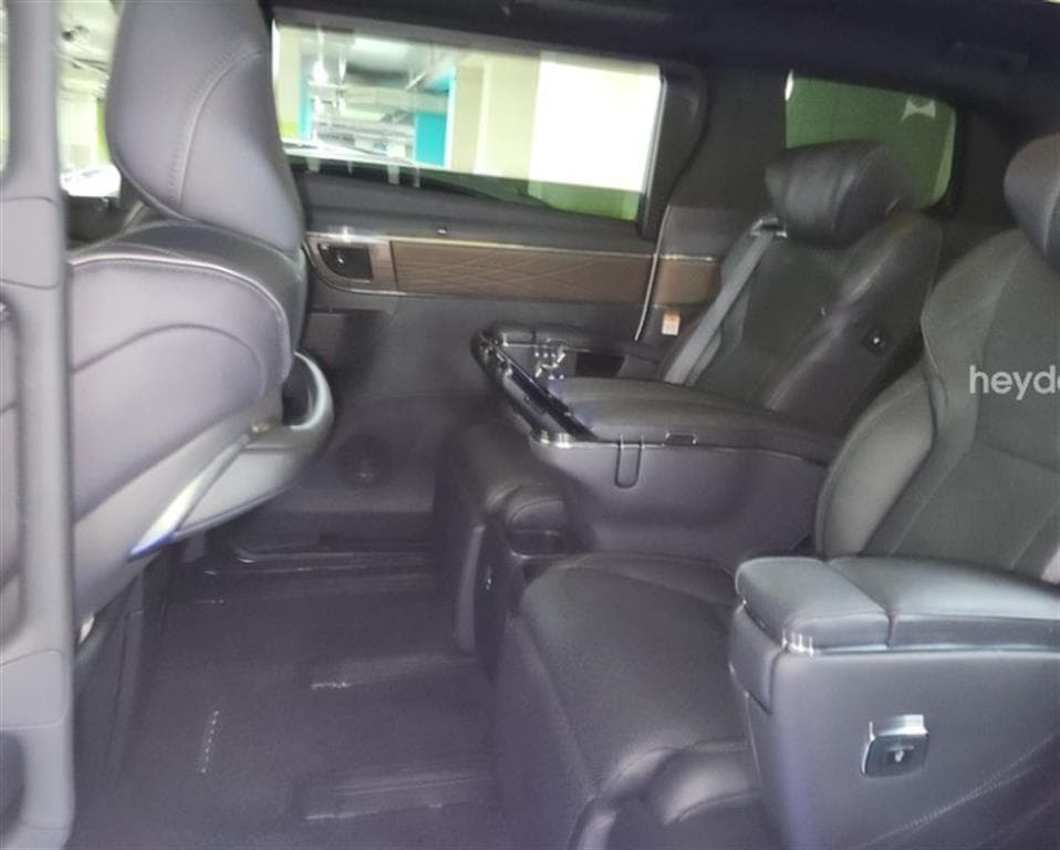 Toyota ALPHARD(AH30)2.5 HEV AWD Стандартен - 8